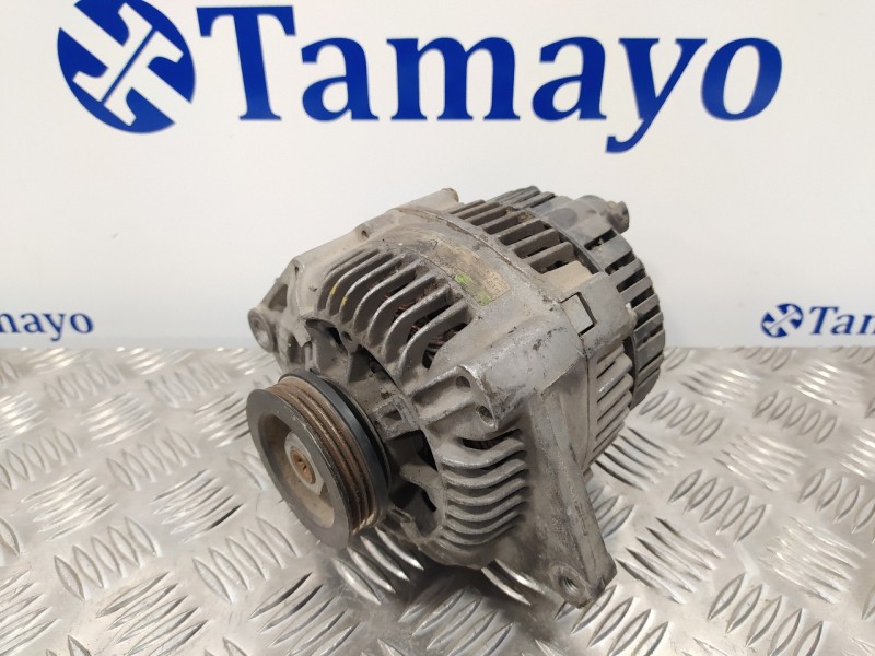 Recambio de alternador para renault megane i berlina hatchback (ba0) 1.6 referencia OEM IAM 7700871033  