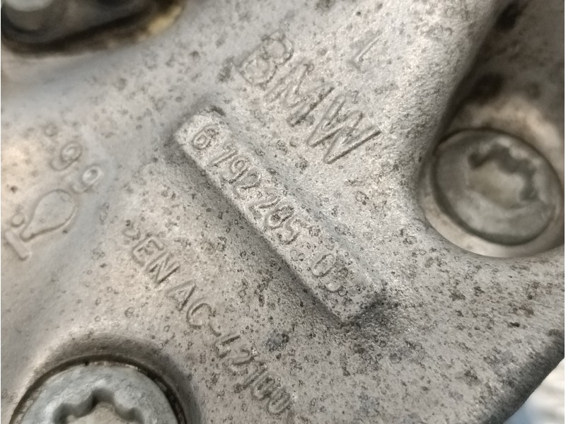 Recambio de mangueta delantera izquierda para bmw serie 1 lim f21 ac referencia OEM IAM   