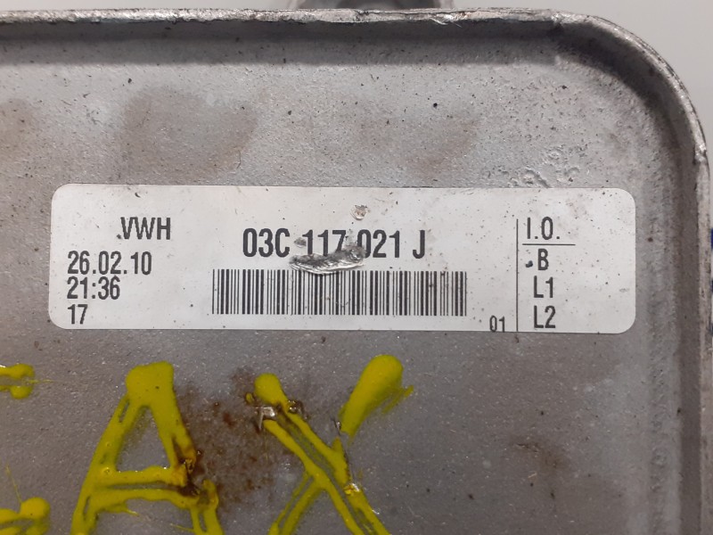 Recambio de enfriador aceite motor para seat leon (1p1) 1.4 16v tsi referencia OEM IAM 03C117021J  