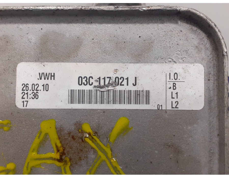 Recambio de enfriador aceite motor para seat leon (1p1) 1.4 16v tsi referencia OEM IAM 03C117021J  