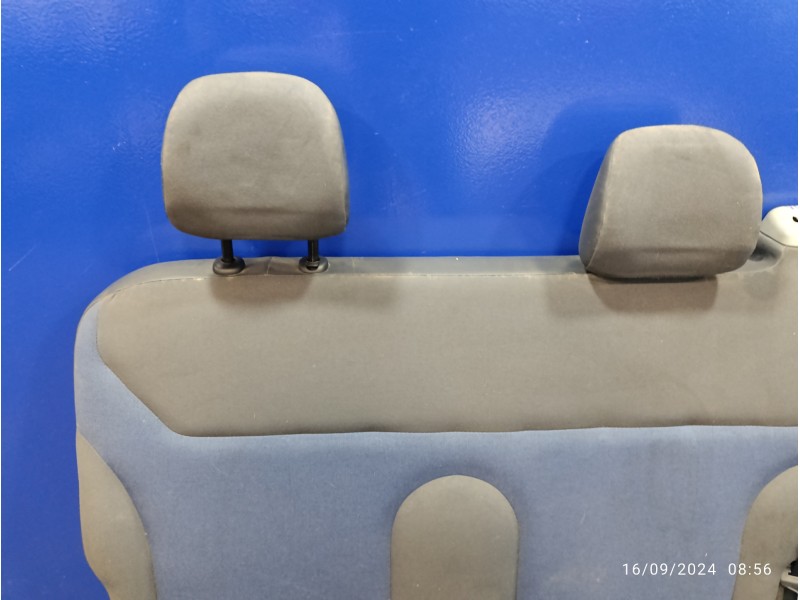 Recambio de asientos traseros para opel vivaro furgón/combi (07.2006 =>) 2.0 16v cdti referencia OEM IAM   