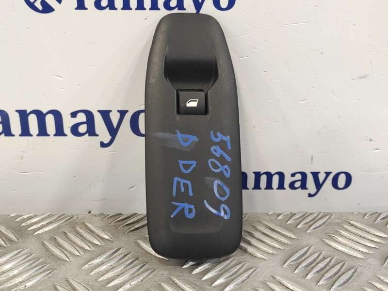 Recambio de mando elevalunas delantero derecho para peugeot 208 1.2 16v vti referencia OEM IAM 98242560ZD  
