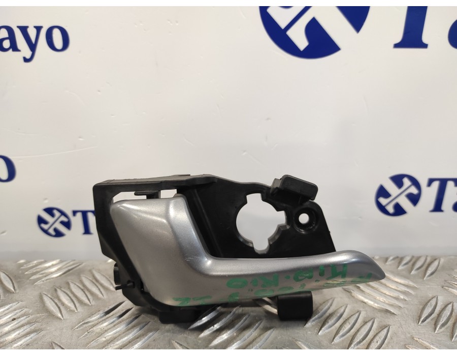 Recambio de maneta interior delantera izquierda para kia rio 1.2 cat referencia OEM IAM 826101W010  