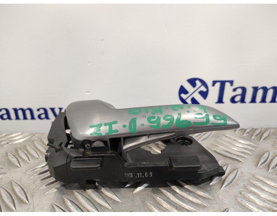 Recambio de maneta interior delantera izquierda para kia rio 1.2 cat referencia OEM IAM 826101W010  
