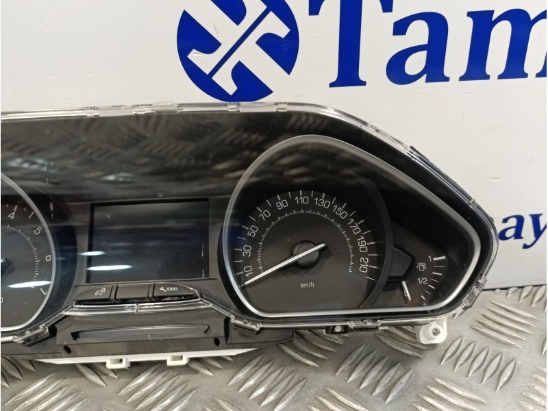 Recambio de cuadro instrumentos para peugeot 208 1.2 16v vti referencia OEM IAM 982291538000  9821126480