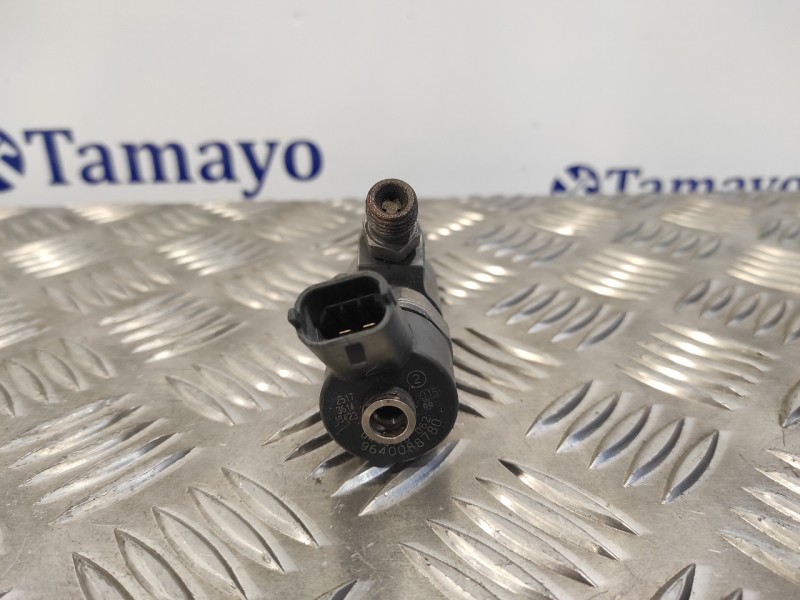 Recambio de inyector para peugeot 206 berlina 2.0 hdi cat referencia OEM IAM 0445110062  9640088780
