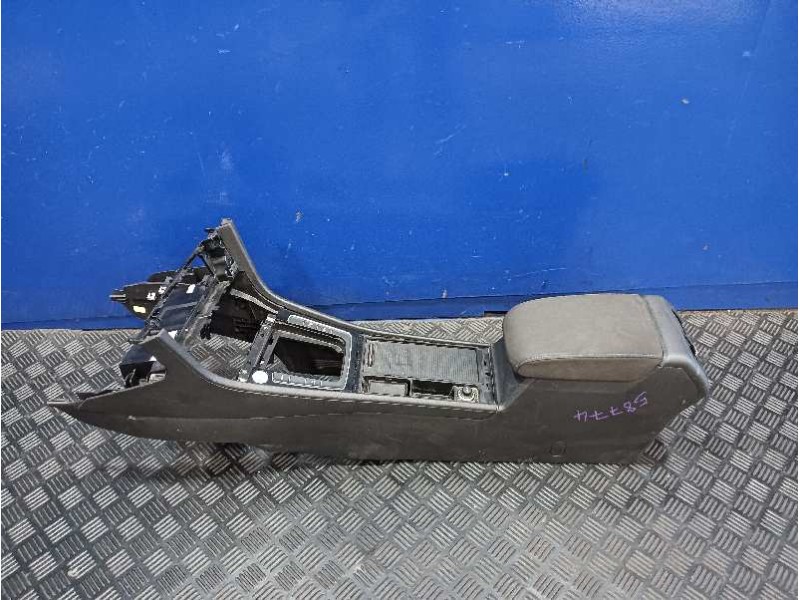Recambio de apoyabrazos central para volkswagen golf vii (5g1, bq1, be1, be2) 1.4 gte hybrid referencia OEM IAM 5G1863241BL  