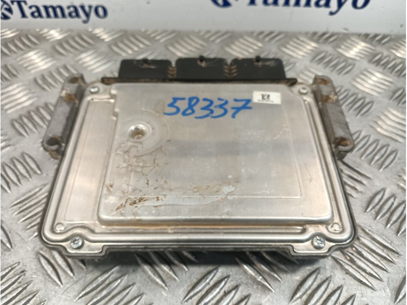 Recambio de centralita motor uce para peugeot expert furgon referencia OEM IAM 0281030546 EDC17C10 9807885980