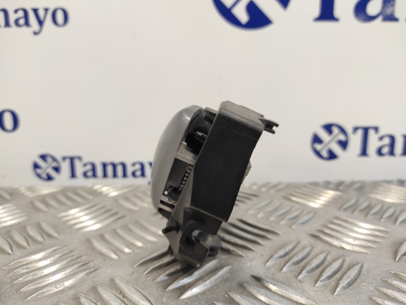 Recambio de maneta interior trasera derecha para kia rio 1.2 cat referencia OEM IAM 836201W010  