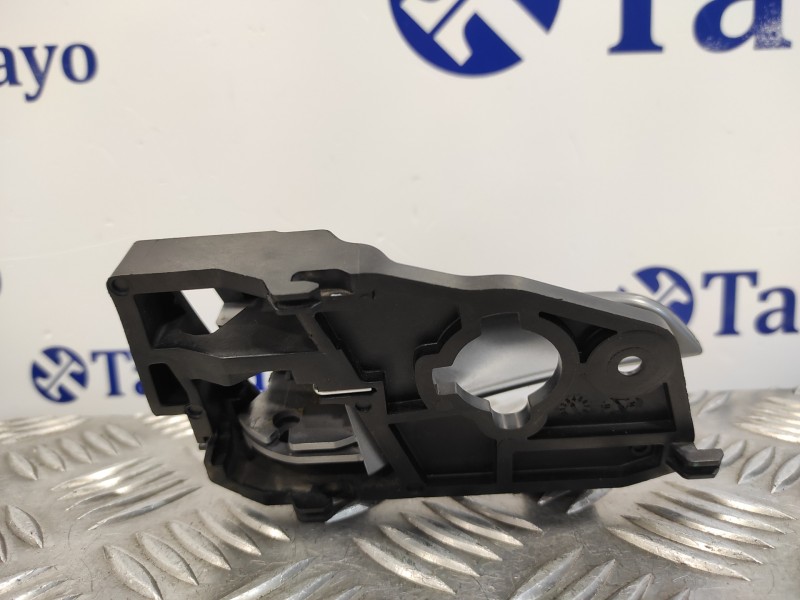 Recambio de maneta interior trasera derecha para kia rio 1.2 cat referencia OEM IAM 836201W010  