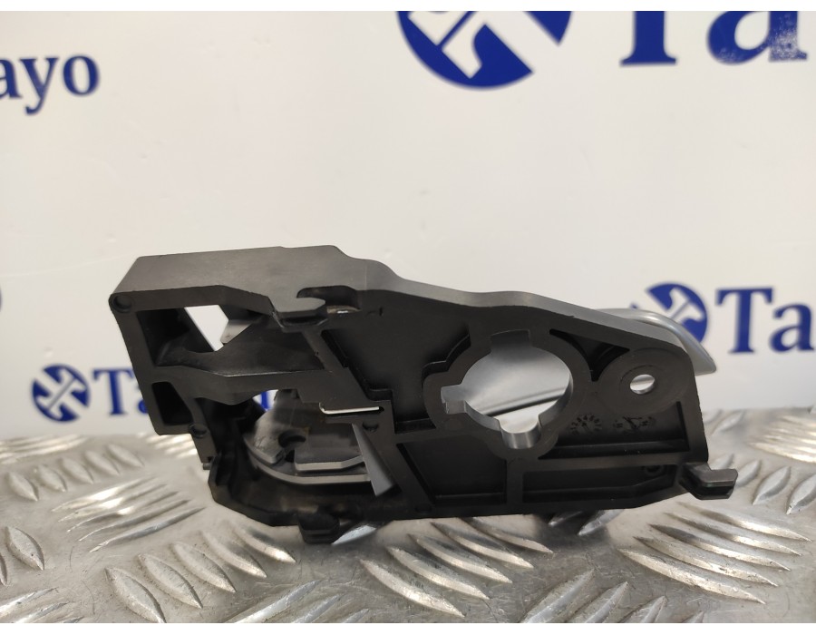 Recambio de maneta interior trasera derecha para kia rio 1.2 cat referencia OEM IAM 836201W010  