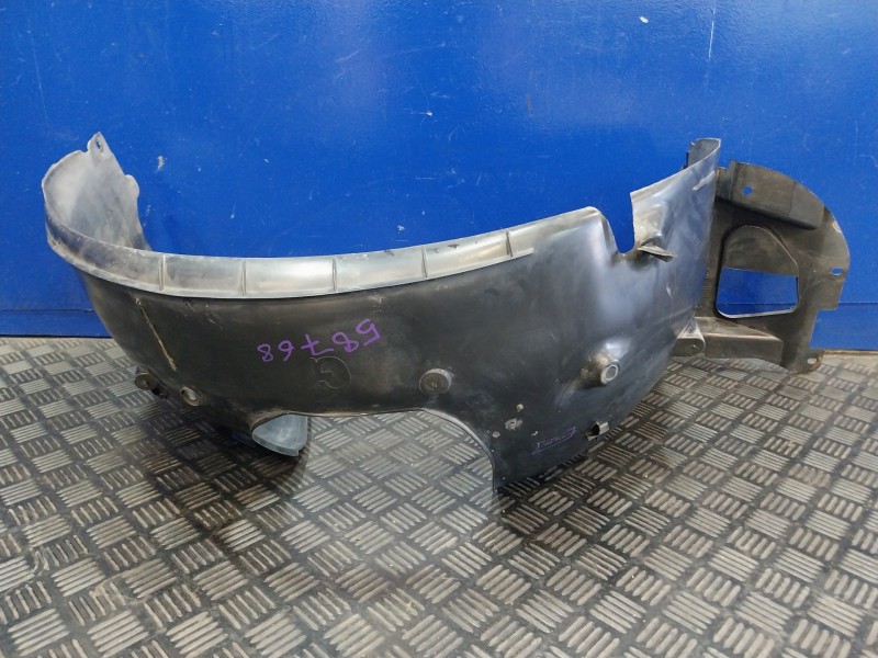 Recambio de plastico paso rueda delantero izquierdo para citroën ds3 referencia OEM IAM 9683816380  