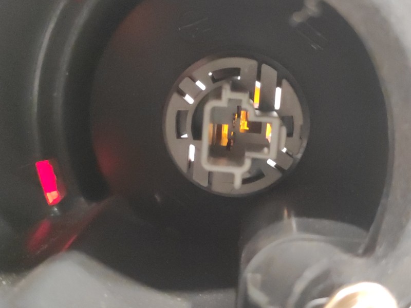 Recambio de piloto trasero derecho para mazda 6 berlina (gg) referencia OEM IAM 22061971  