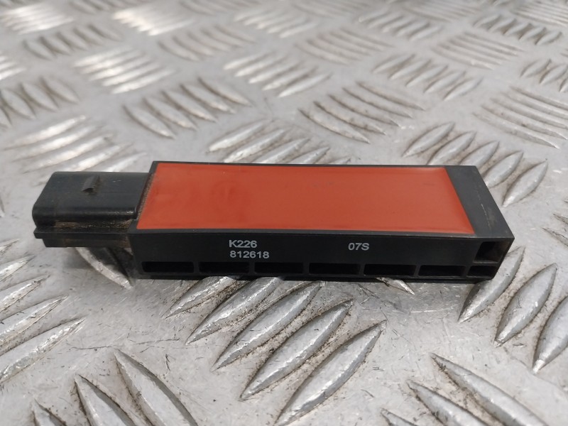 Recambio de antena para volkswagen golf vii (5g1, bq1, be1, be2) 1.4 gte hybrid referencia OEM IAM 5Q0962131  5FA171669