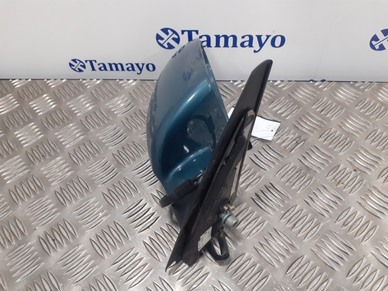 Recambio de retrovisor derecho para audi a2 (8z) 1.4 16v referencia OEM IAM 12323390  