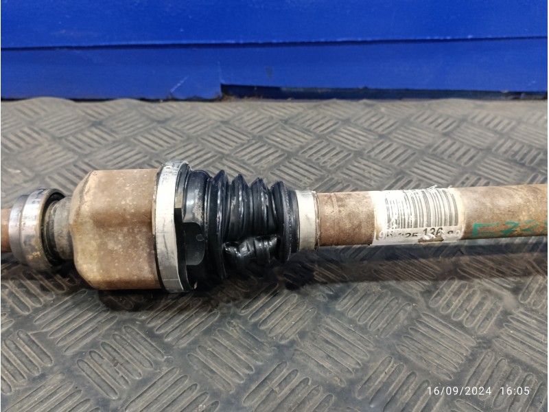 Recambio de transmision delantera derecha para citroën c3 picasso 1.6 hdi fap referencia OEM IAM 9682513680  