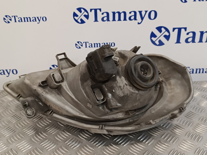 Recambio de faro izquierdo para renault trafic caja cerrada (ab 4.01) referencia OEM IAM 7700311371 89308690 91165719