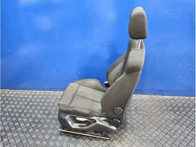 Recambio de asiento delantero izquierdo para seat leon (1p1) fr hatchback referencia OEM IAM   