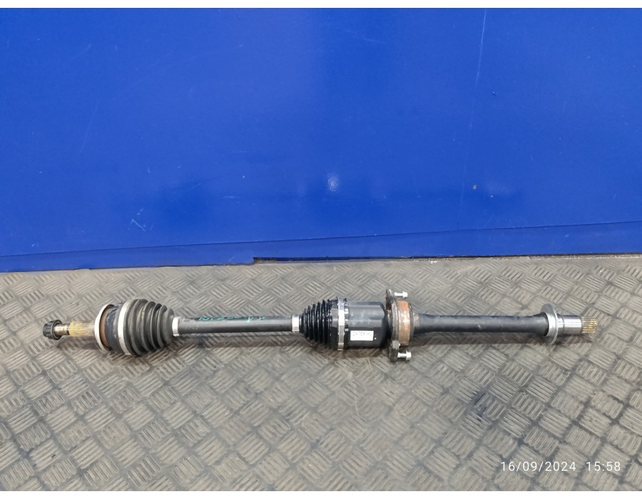 Recambio de transmision delantera derecha para toyota rav4 referencia OEM IAM DA76R  