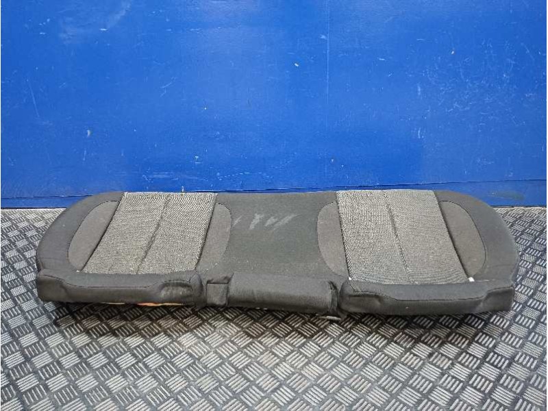 Recambio de asientos traseros para seat leon (1p1) fr hatchback referencia OEM IAM   
