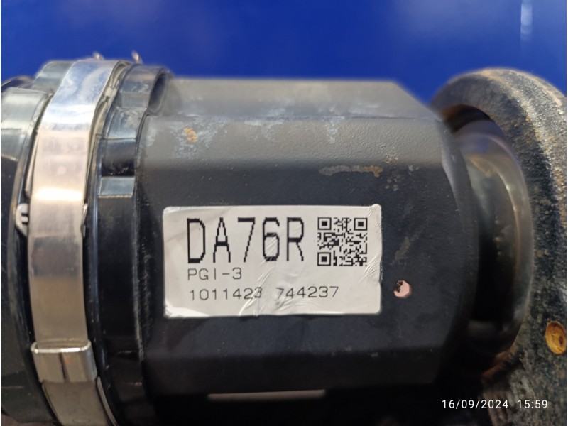 Recambio de transmision delantera derecha para toyota rav4 referencia OEM IAM DA76R  