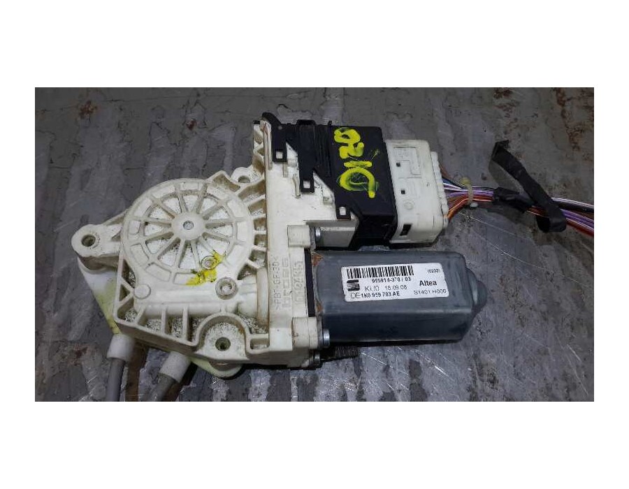 Recambio de elevalunas trasero izquierdo para seat altea xl (5p5) 1.9 tdi referencia OEM IAM 1K0959703AE 7746021800 99591437003