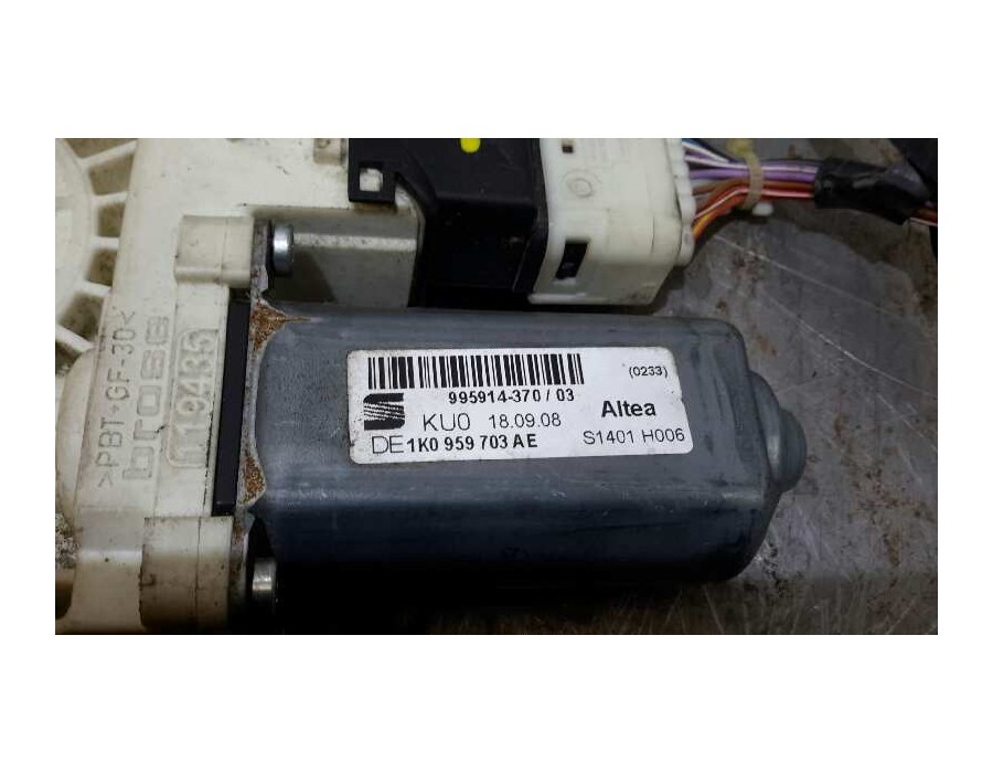 Recambio de elevalunas trasero izquierdo para seat altea xl (5p5) 1.9 tdi referencia OEM IAM 1K0959703AE 7746021800 99591437003