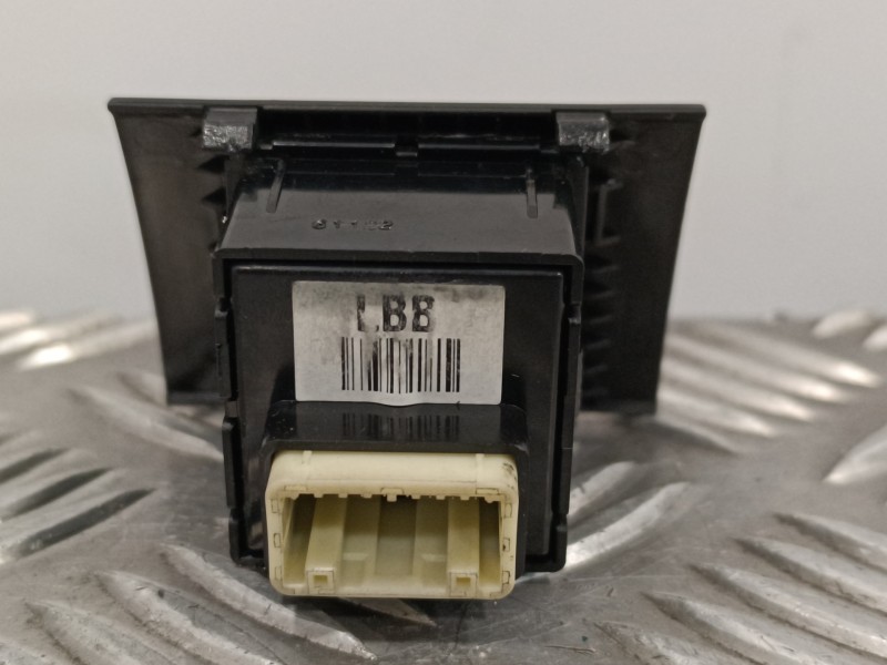Recambio de warning para kia rio 1.2 cat referencia OEM IAM   