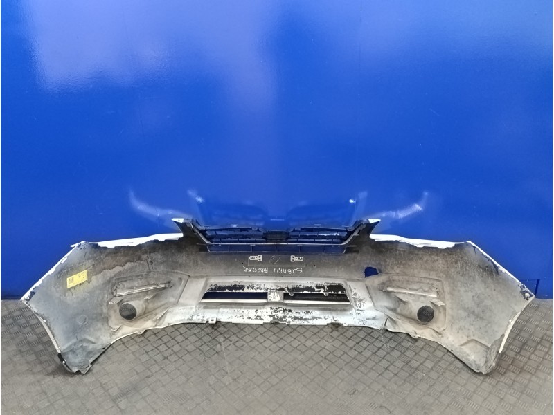 Recambio de paragolpes delantero para subaru forester 2.0 diesel cat referencia OEM IAM   
