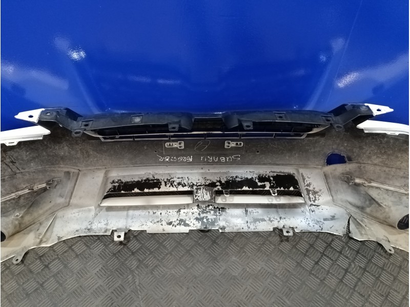 Recambio de paragolpes delantero para subaru forester 2.0 diesel cat referencia OEM IAM   