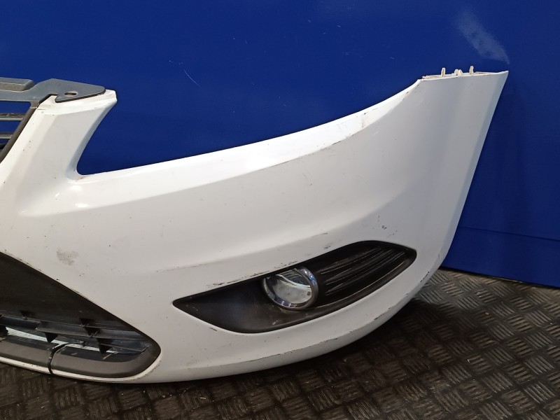 Recambio de paragolpes delantero para ford focus turnier (cb4) 1.6 tdci cat referencia OEM IAM   