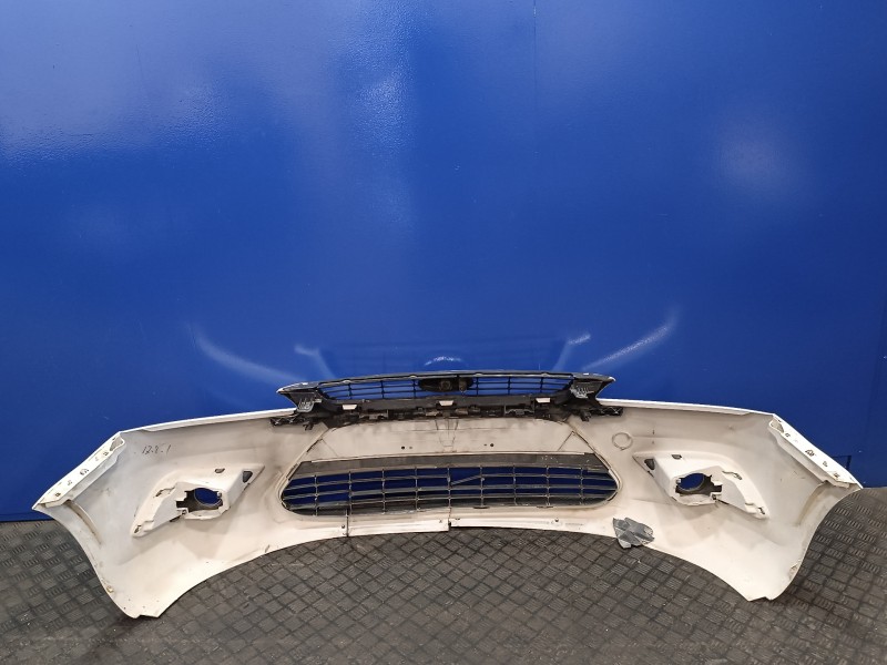 Recambio de paragolpes delantero para ford focus turnier (cb4) 1.6 tdci cat referencia OEM IAM   