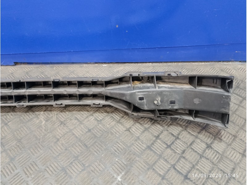 Recambio de refuerzo paragolpes delantero para citroën berlingo 1.6 16v hdi referencia OEM IAM 9643814880  
