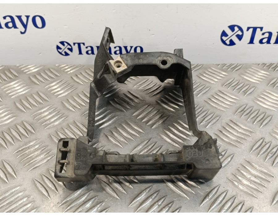 Recambio de soporte faro antiniebla derecho para subaru forester 2.0 diesel cat referencia OEM IAM 84927SG020  