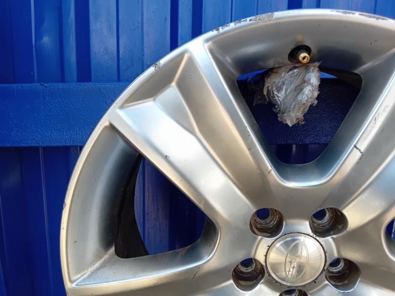 Recambio de llanta para subaru legacy familiar/outback b13 (bp) referencia OEM IAM 28111AG05A  