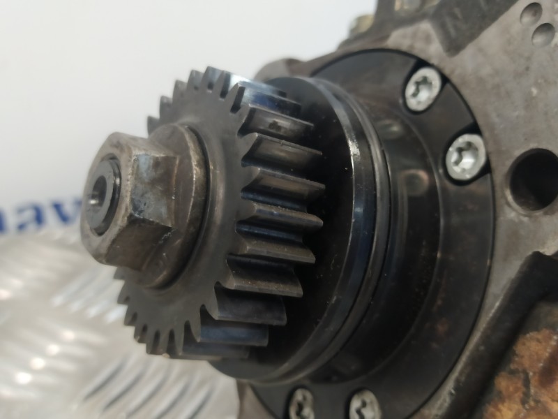 Recambio de bomba inyeccion para nissan primastar (x..) 2.0 dci diesel referencia OEM IAM 0445010205  H8200950493