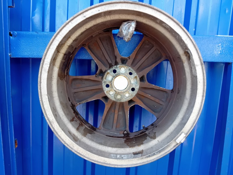 Recambio de llanta para subaru legacy familiar/outback b13 (bp) referencia OEM IAM 28111AG05A  