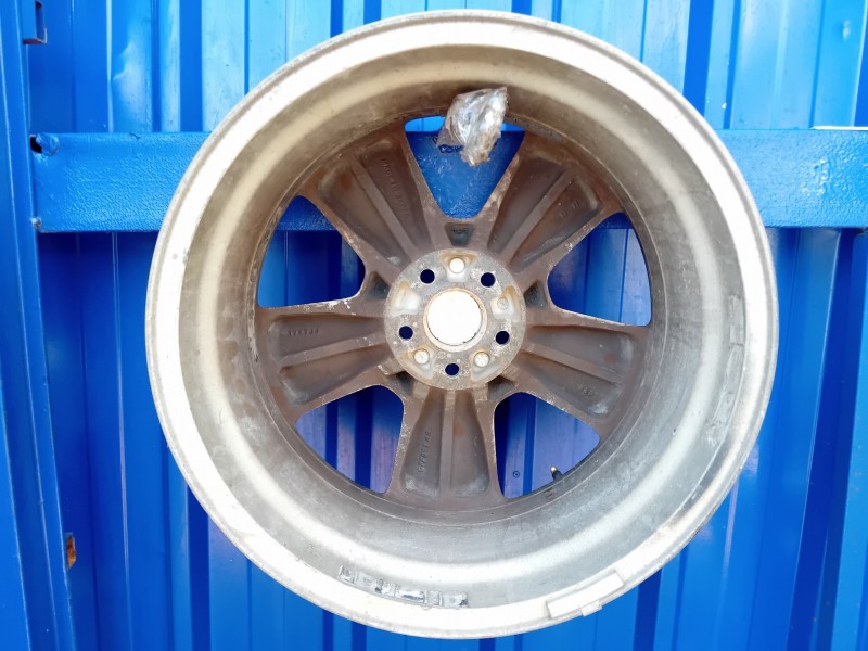 Recambio de llanta para subaru legacy familiar/outback b13 (bp) referencia OEM IAM 28111AG05A  