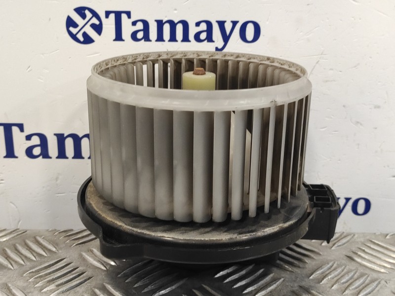 Recambio de motor calefaccion para subaru justy j13 1.0 referencia OEM IAM 2727000120  