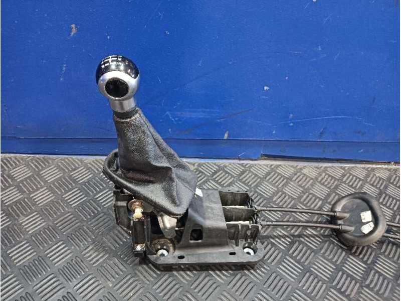 Recambio de palanca cambio para citroën ds3 referencia OEM IAM 9676190280  