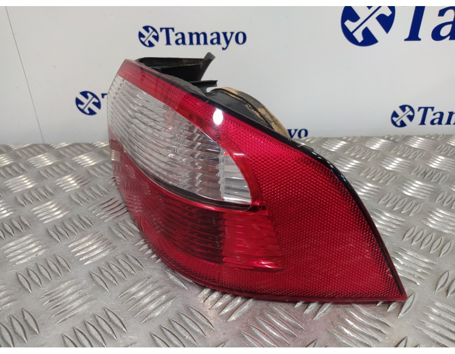Recambio de piloto trasero derecho para renault laguna ii (bg0) 1.9 dci diesel referencia OEM IAM 8200002474  89023979