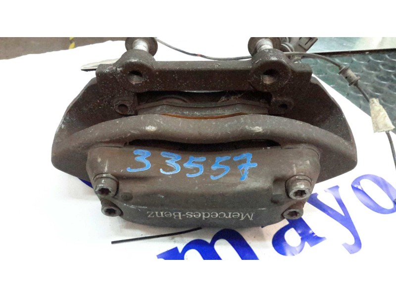 Recambio de pinza freno delantera derecha para mercedes-benz clase m (w163) 270 cdi (163.113) referencia OEM IAM 20723304  20833
