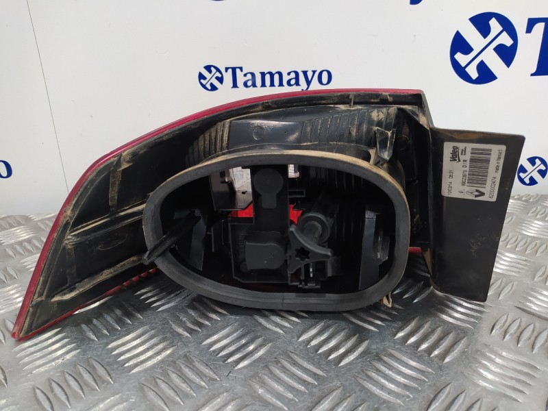 Recambio de piloto trasero derecho para renault laguna ii (bg0) 1.9 dci diesel referencia OEM IAM 8200002474  89023979
