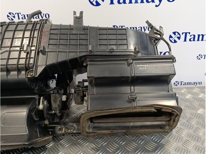 Recambio de calefaccion entera normal para kia carnival 2.9 crdi cat referencia OEM IAM   