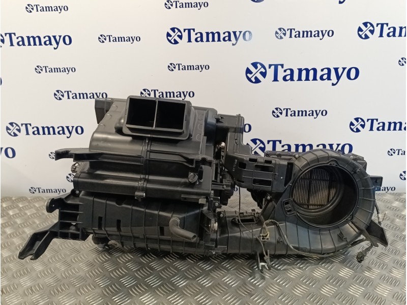 Recambio de calefaccion entera normal para kia carnival 2.9 crdi cat referencia OEM IAM   