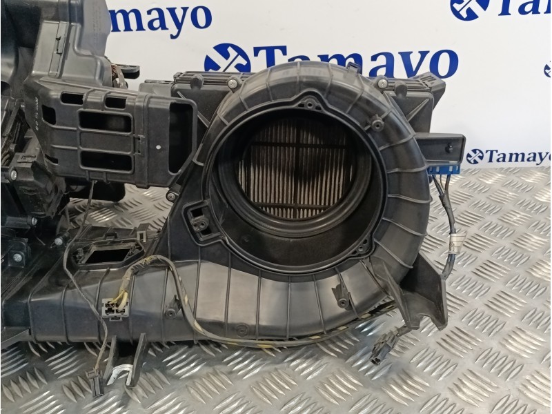 Recambio de calefaccion entera normal para kia carnival 2.9 crdi cat referencia OEM IAM   