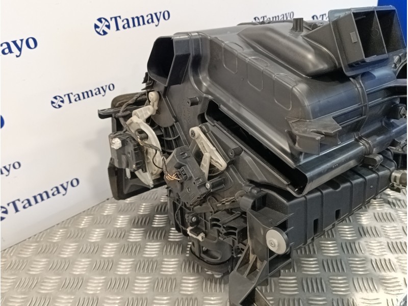 Recambio de calefaccion entera normal para kia carnival 2.9 crdi cat referencia OEM IAM   