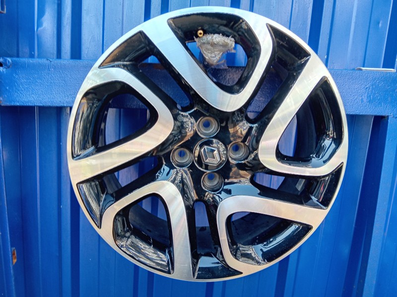 Recambio de llanta para renault captur referencia OEM IAM   