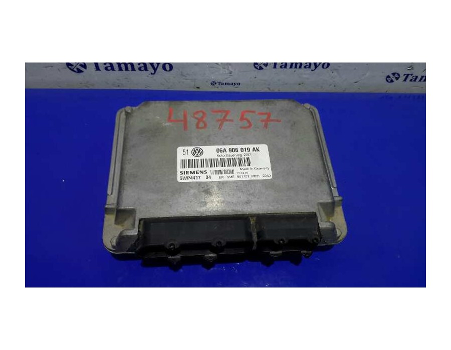 Recambio de centralita motor uce para volkswagen golf iv berlina (1j1) 1.6 referencia OEM IAM 5WP441704  06A906019AK