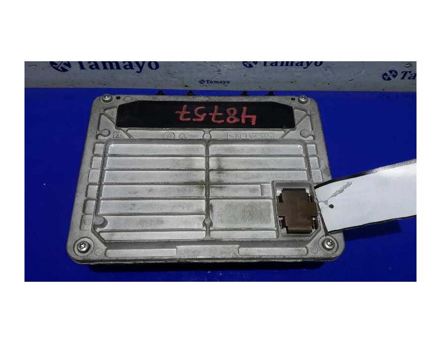 Recambio de centralita motor uce para volkswagen golf iv berlina (1j1) 1.6 referencia OEM IAM 5WP441704  06A906019AK